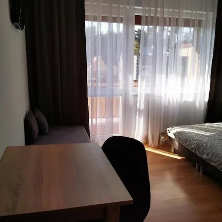 منزل للإقامة Pokoje Goscinne Polna 23 مينززدرويه